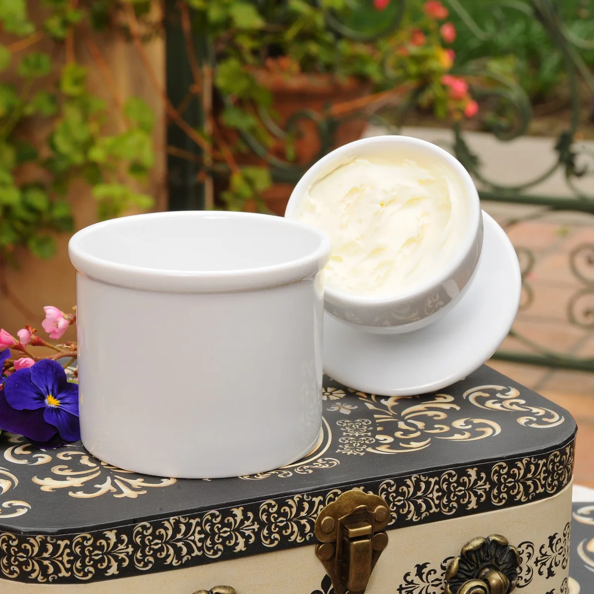 Butter Bell - The Original Butter Bell Crock and Petit Bell Gift Set by L. Tremain, French Ceramic Butter Dish, Classic White - Image 5